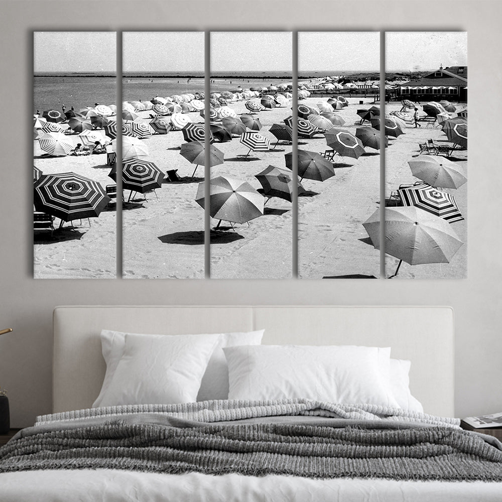 Beach Umbrella in Hawaii, Black and White, Summer Wall Art, Beach House Decor, 5 Pieces Large Canvas Print