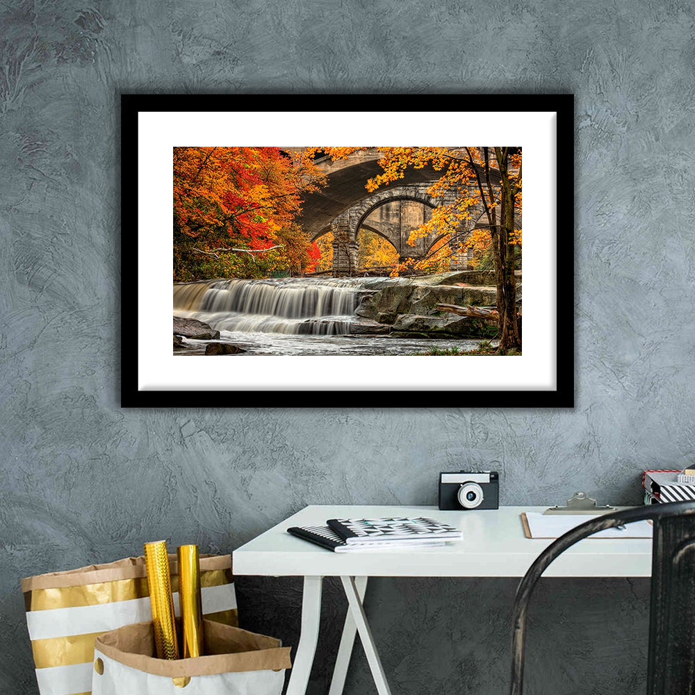Beautiful Berea Falls In Autumn Ohio Large Stretched, Framed Art Print White Border