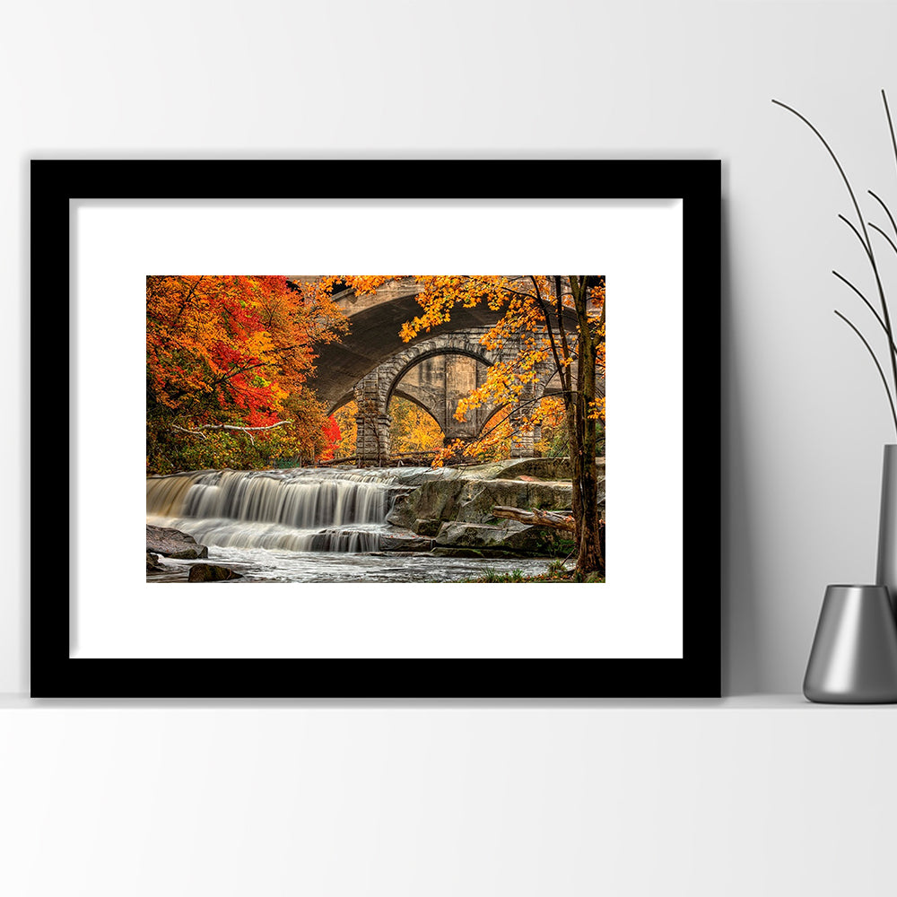 Beautiful Berea Falls In Autumn Ohio Large Stretched, Framed Art Print White Border