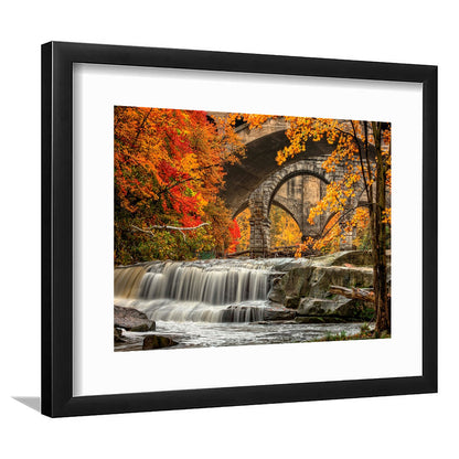 Beautiful Berea Falls In Autumn Ohio Large Stretched, Framed Art Print White Border