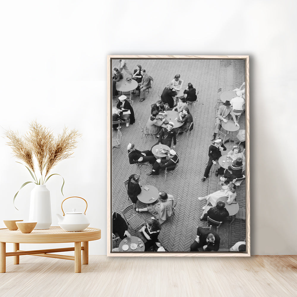 Central Park Restaurant Black and White Art Retro Photography, Floating Framed Canvas Print
