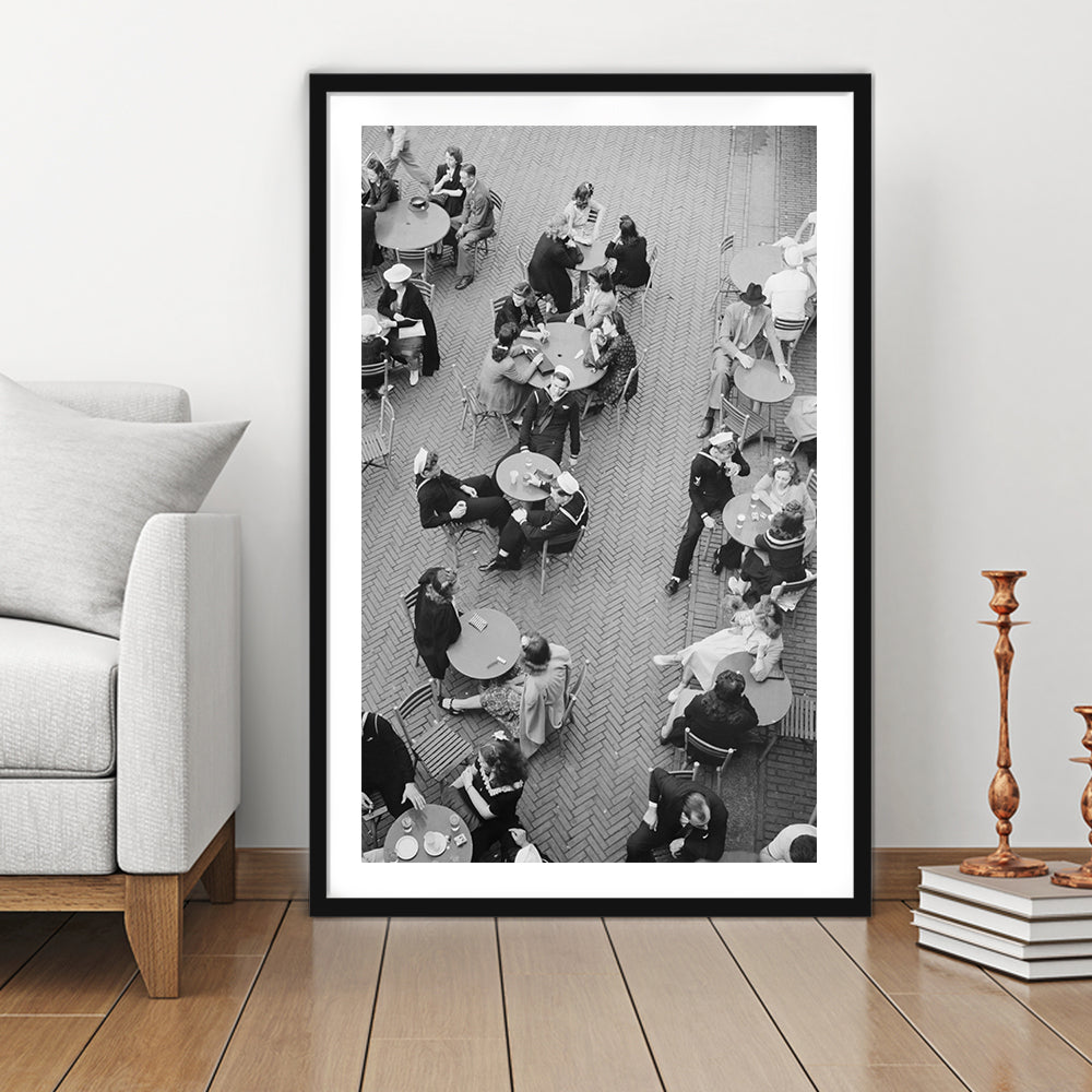 Central Park Restaurant Black and White Art Retro Photography, Framed Art Print White Border Wall Decor