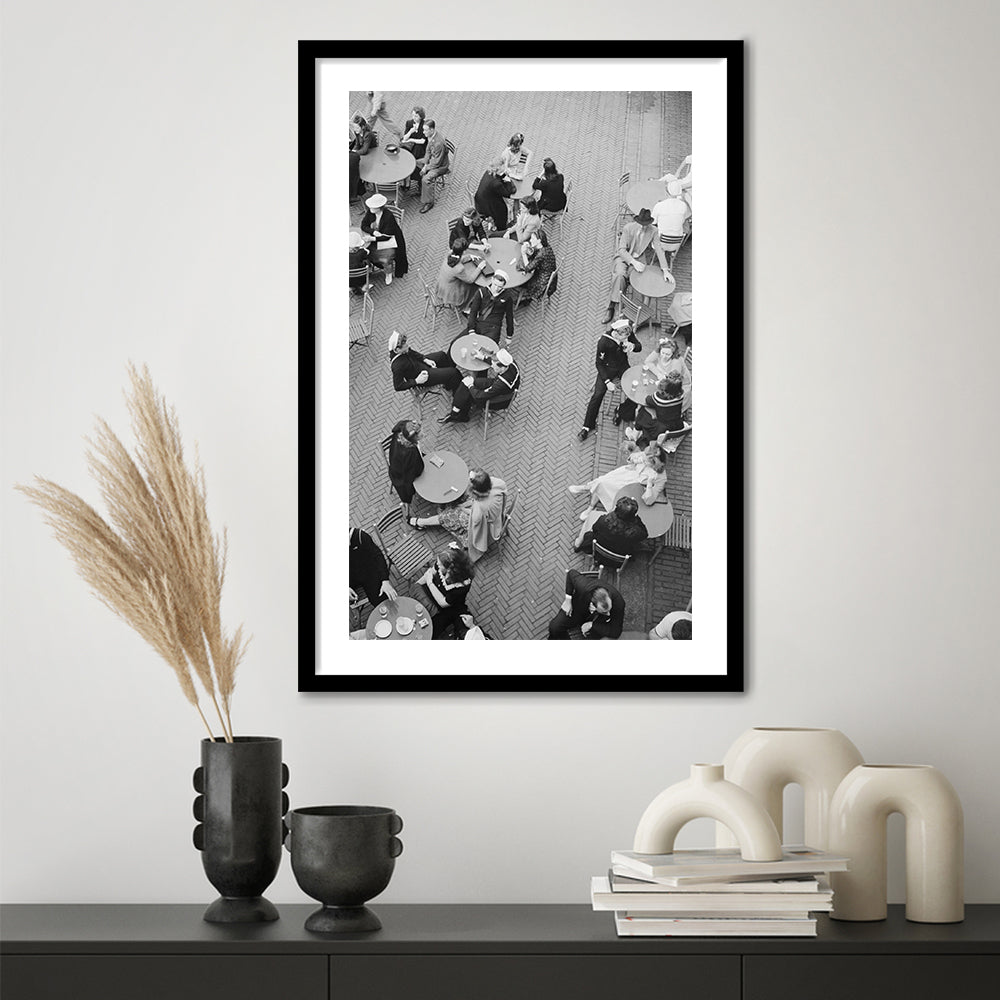 Central Park Restaurant Black and White Art Retro Photography, Framed Art Print White Border Wall Decor