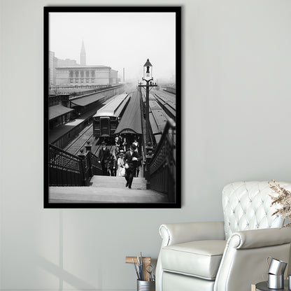 Chicago Union Station City Wall Art Black and White Art, Framed Art Print Wall Decor