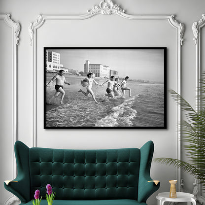 Friends at the Beach Black and White Art Coastal Wall Art, Framed Art Print Wall Decor