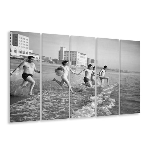 Friends at the Beach Black and White Art Coastal Wall Art, 5 Pieces Large Canvas Print