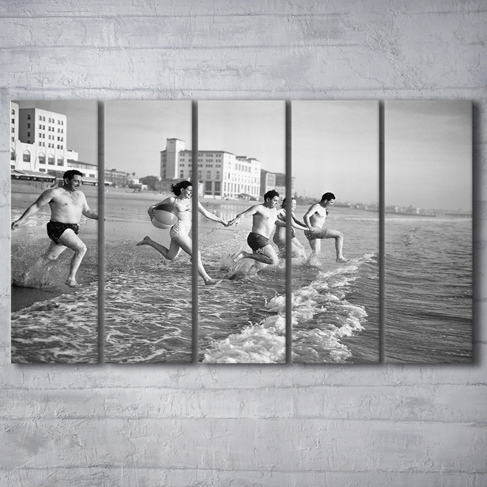 Friends at the Beach Black and White Art Coastal Wall Art, 5 Pieces Large Canvas Print