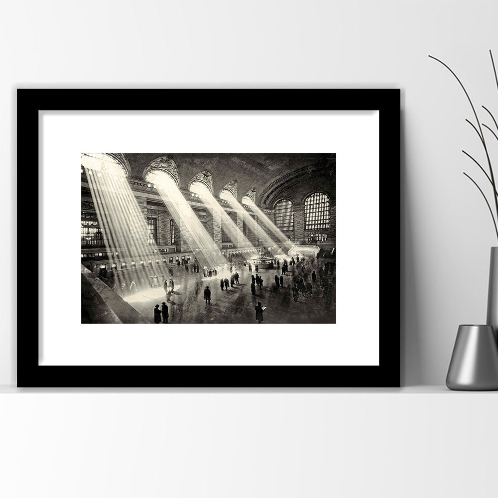 Grand Central Terminal New York 1930 Large Stretched, Framed Art Print White Border