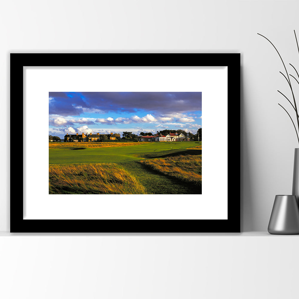 Muirfield Golf Club Hole 18, Gullane, Scotland, Goft Art Print, Framed Art Print White Border Wall Decor