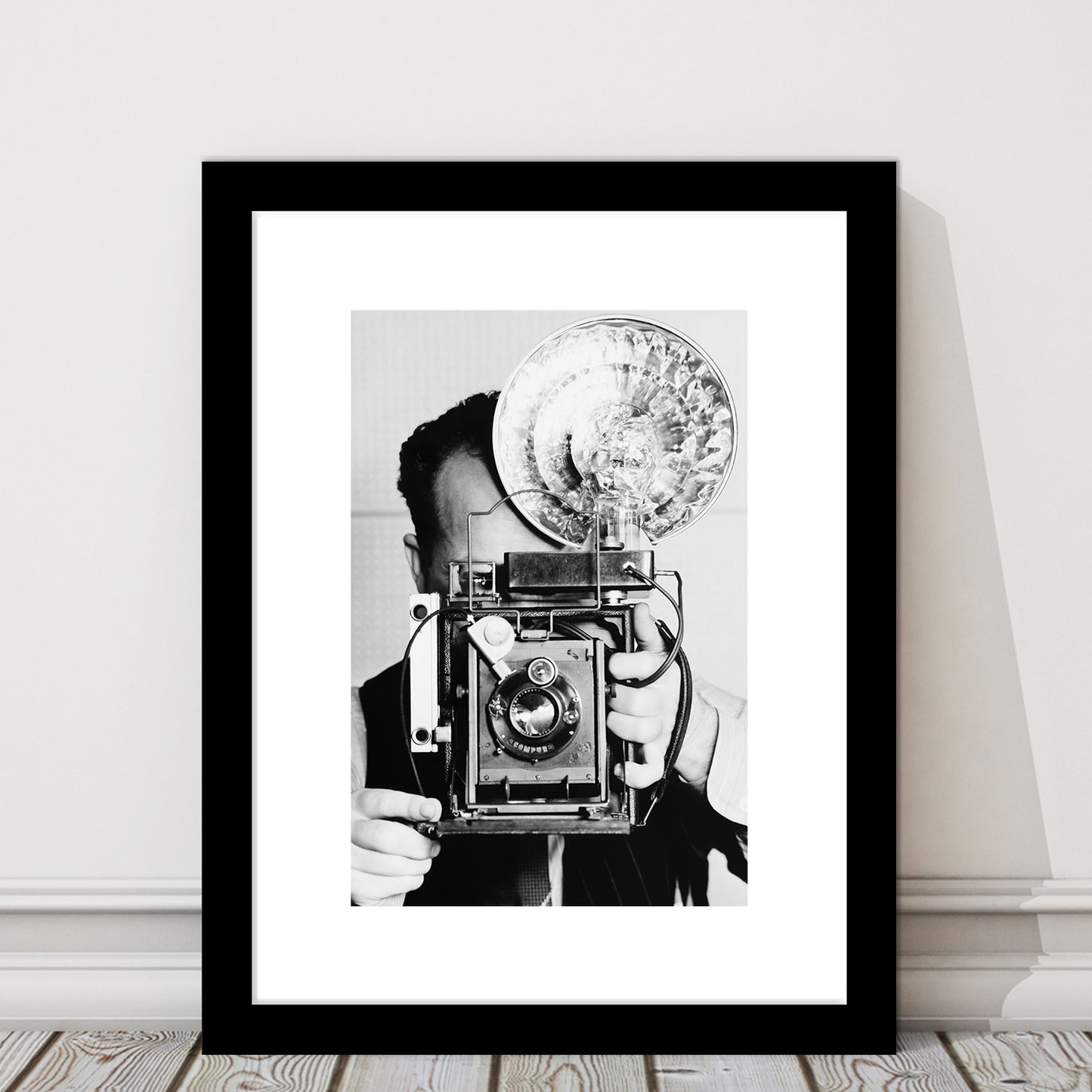 Old Vintage Camera Retro Photography Black and White Art Photography Prints, Framed Art Print White Border Wall Decor