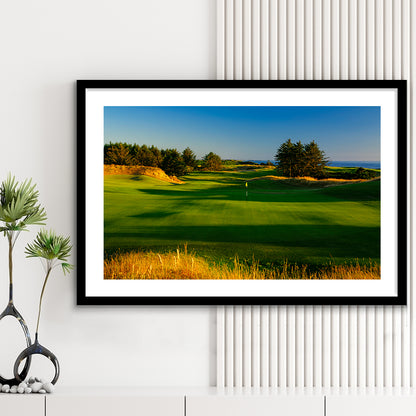 Sheep Ranch Golf Club Hole 11R, Bandon, Oregon, Goft Art Print, Framed Art Print White Border Wall Decor
