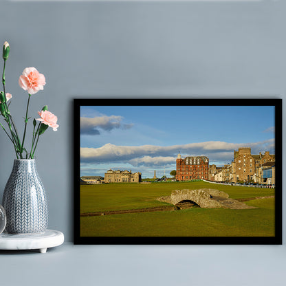St Andrews Golf Club,Old Course Hole 18, St Andrews, Scotland, Framed Art Print Wall Decor, Picture Framed