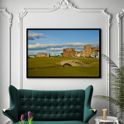 St Andrews Golf Club,Old Course Hole 18, St Andrews, Scotland, Framed Art Print Wall Decor, Picture Framed