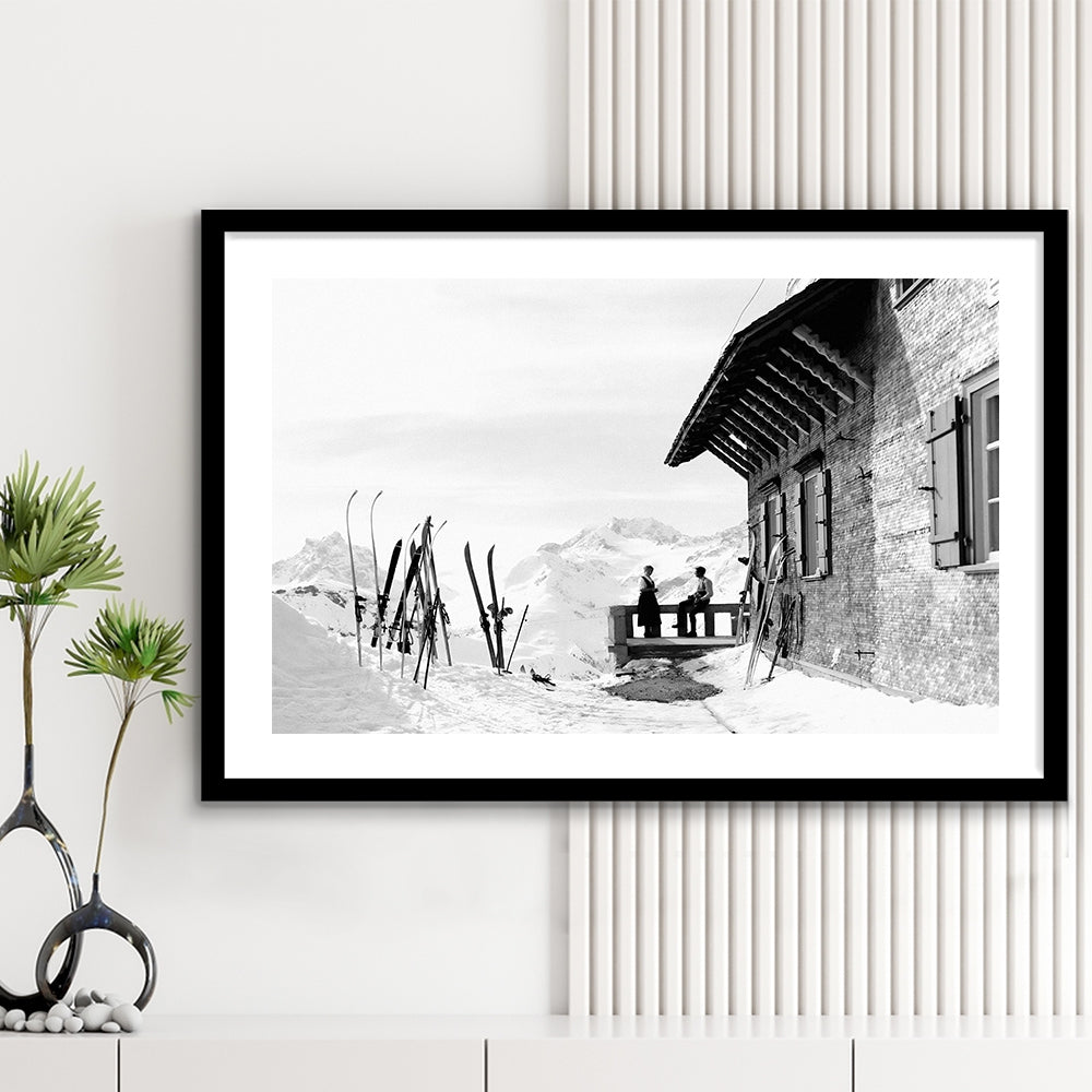Vintage Apres Ski, Black and White, Skiing Print, Vintage Ski Wall Art, Framed Art Print White Border Wall Decor