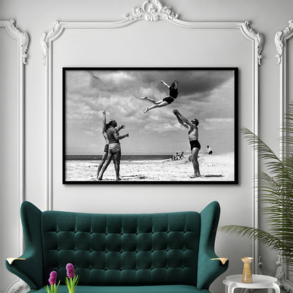 Vintage Beach Print, Black and White, Retro Wall Art, Summer Beach Art, Framed Art Print Wall Decor