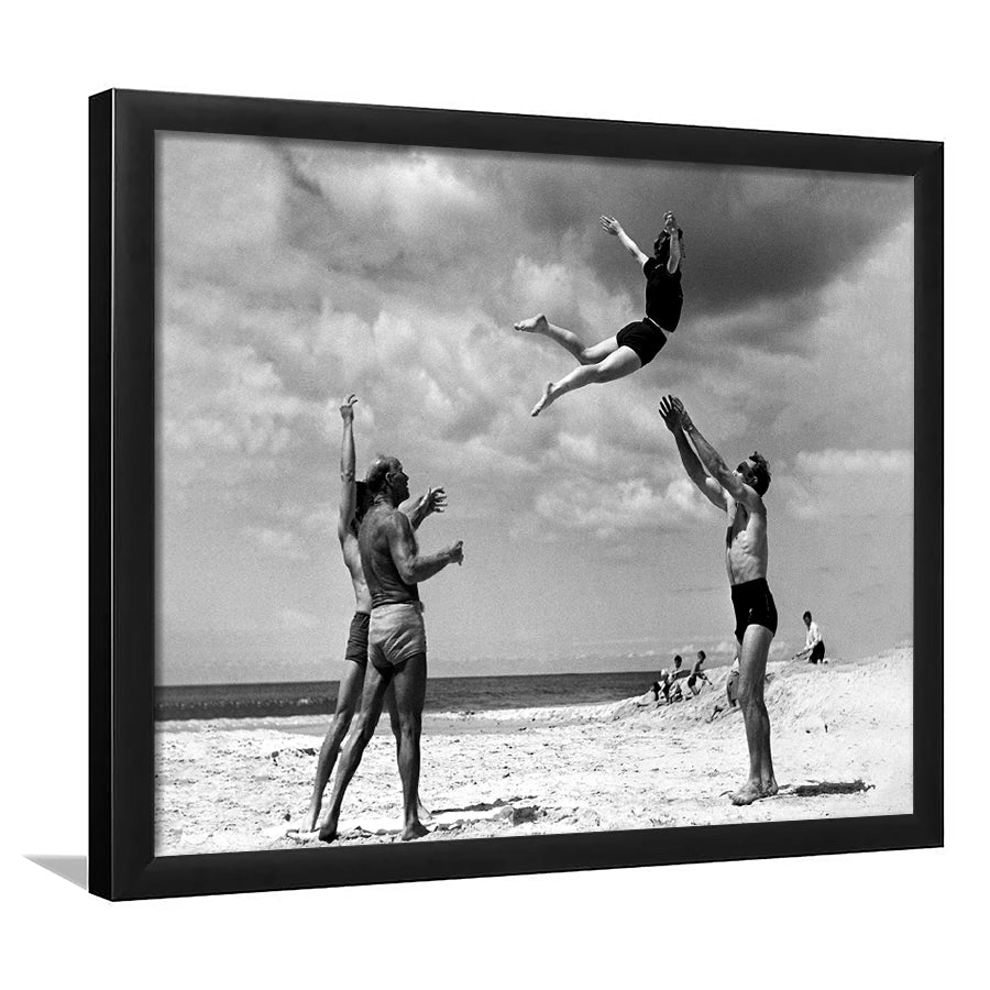 Vintage Beach Print, Black and White, Retro Wall Art, Summer Beach Art, Framed Art Print Wall Decor