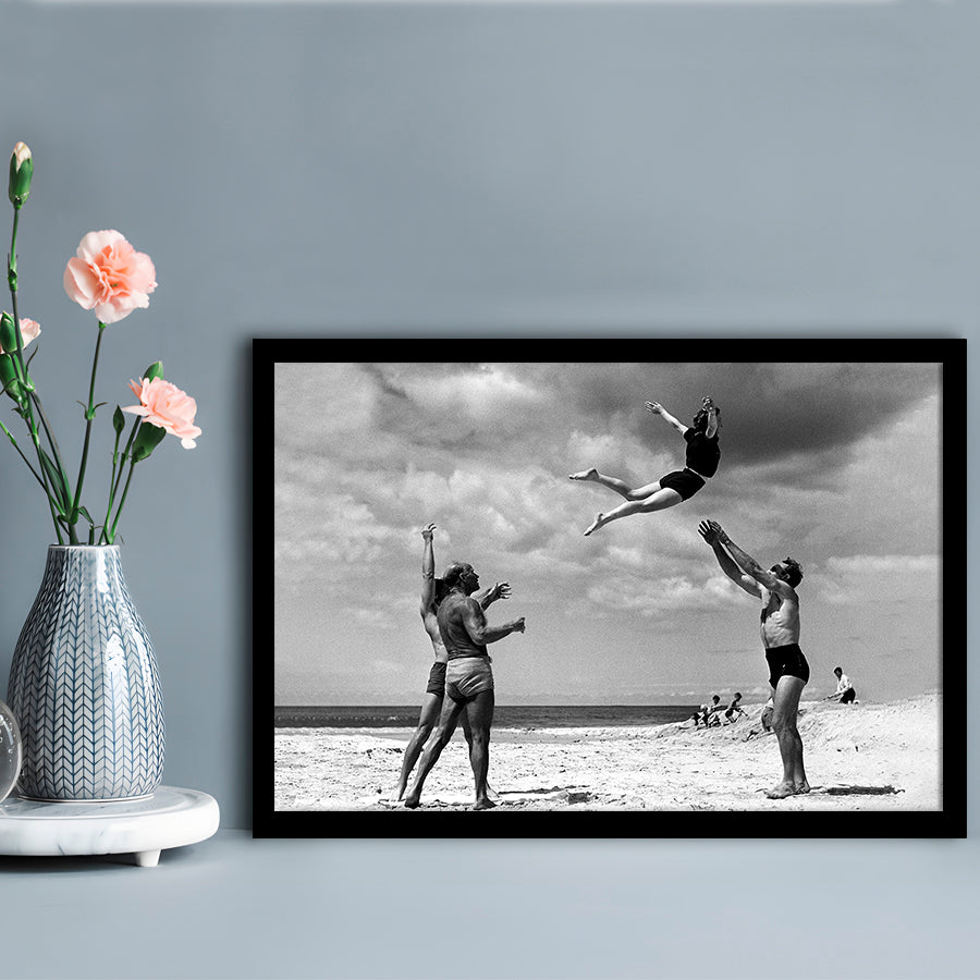 Vintage Beach Print, Black and White, Retro Wall Art, Summer Beach Art, Framed Art Print Wall Decor