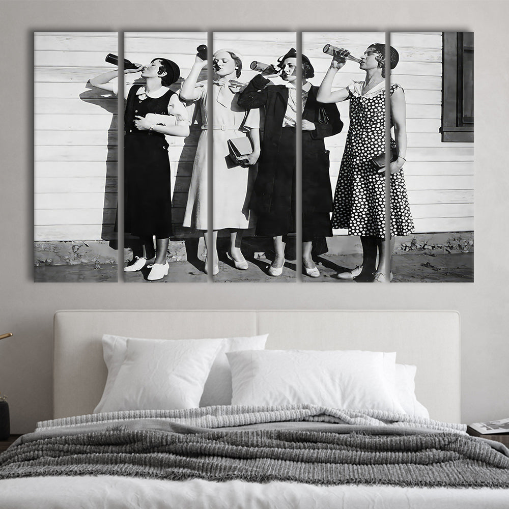 Vintage Women Drinking Beers 5 Panels Canvas Print Wall Art, Beer Drinkers Alcohol Black and White Print, Funny Wall Art