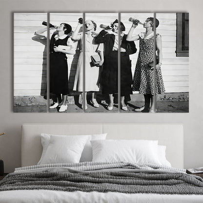 Vintage Women Drinking Beers 5 Panels Canvas Print Wall Art, Beer Drinkers Alcohol Black and White Print, Funny Wall Art